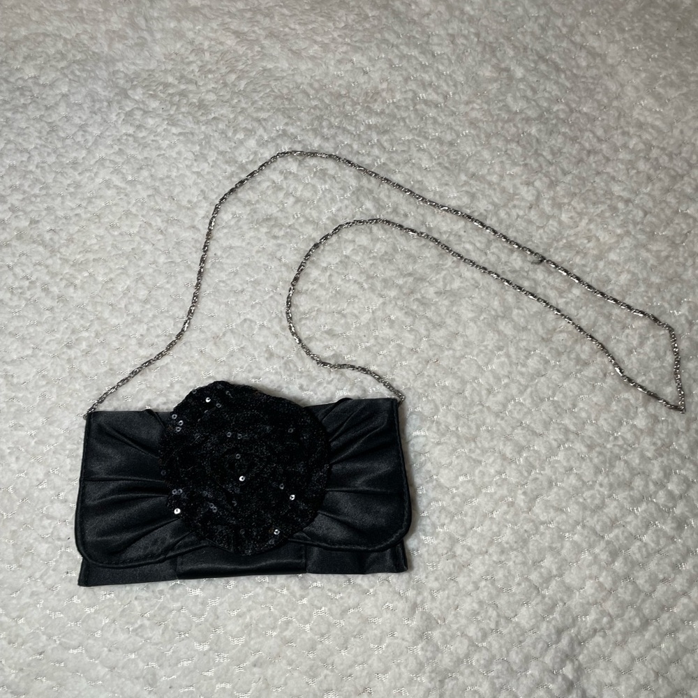 Black Clutch with chain